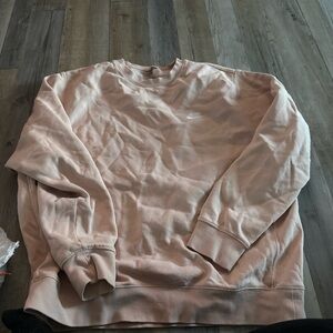 Nike Men's Light Pink Crewneck Sweater